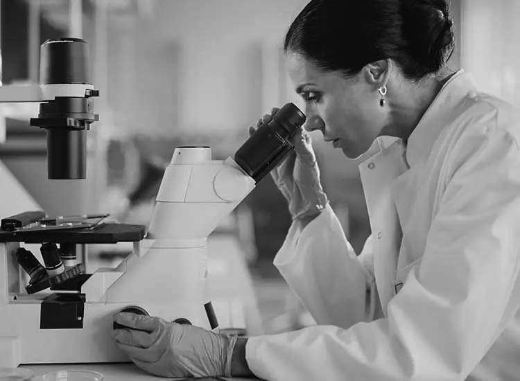 woman on experiment woman on experiment
